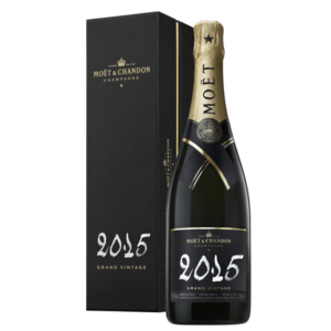 images/productimages/small/moet-chandon-brut-grand-vintage-2015-blanc-in-gesc.png